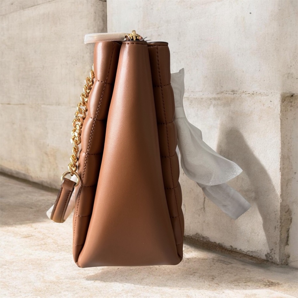 Michael Kors Tan Quilted Shoulder Bag - Picture 5 of 6